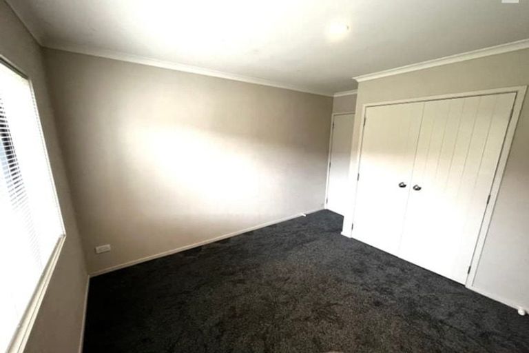 Photo of property in 4 Mordane Place, Flat Bush, Auckland, 2016