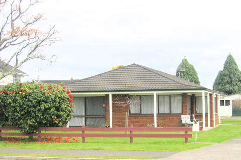 Photo of property in 13 Waitui Grove, Mount Maunganui, 3116