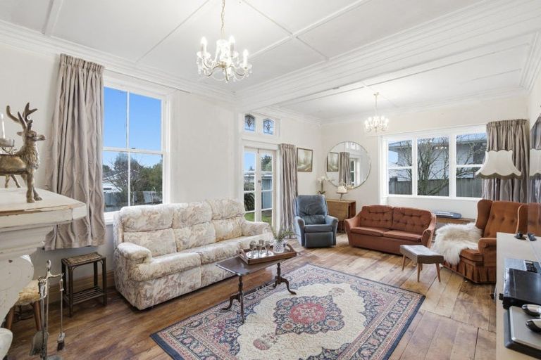 Photo of property in 11a Russell Street, Marton, 4710