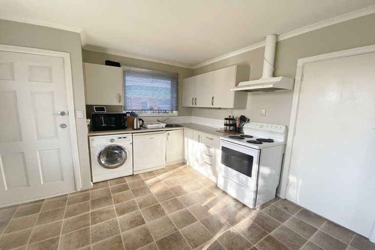 Photo of property in 1/44 Lochee Road, Upper Riccarton, Christchurch, 8041