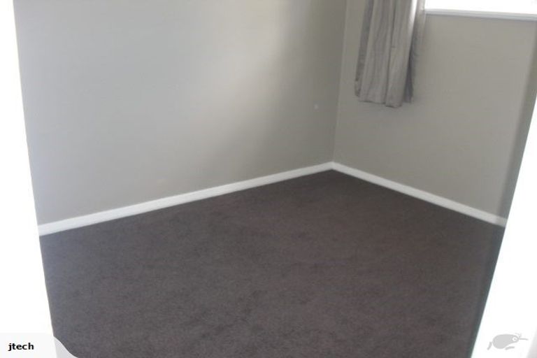 Photo of property in 35 Fisk Street, Naenae, Lower Hutt, 5011