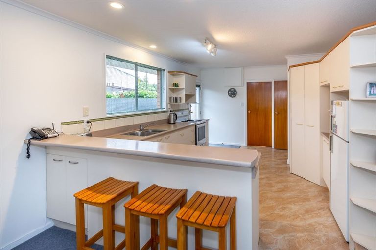 Photo of property in 22 Bucknell Street, Sockburn, Christchurch, 8042