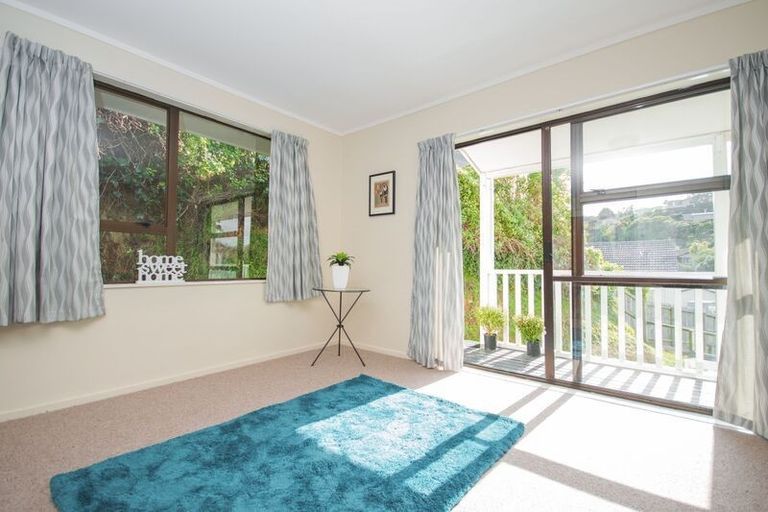 Photo of property in 93a Broderick Road, Johnsonville, Wellington, 6037