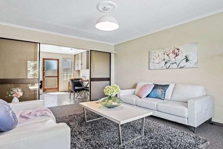 Photo of property in 1/1a Brentwood Street, Parklands, Christchurch, 8083