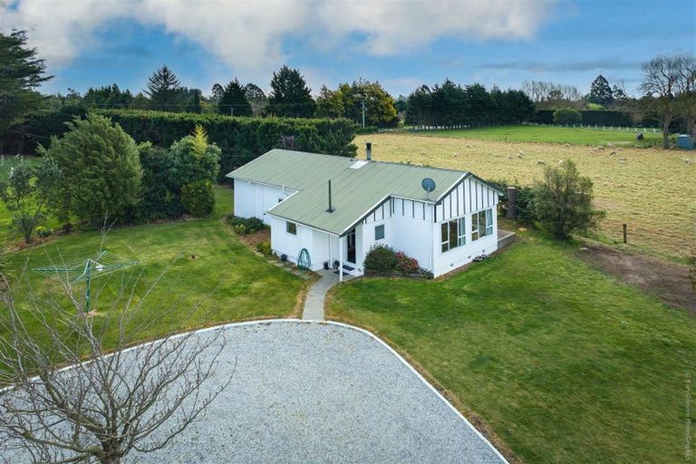 Photo of property in 592 Finlays Road, West Melton, Christchurch, 7675