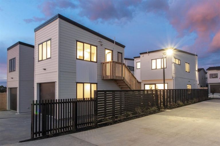 Photo of property in 4 Greenbrier Street, Westgate, 0814