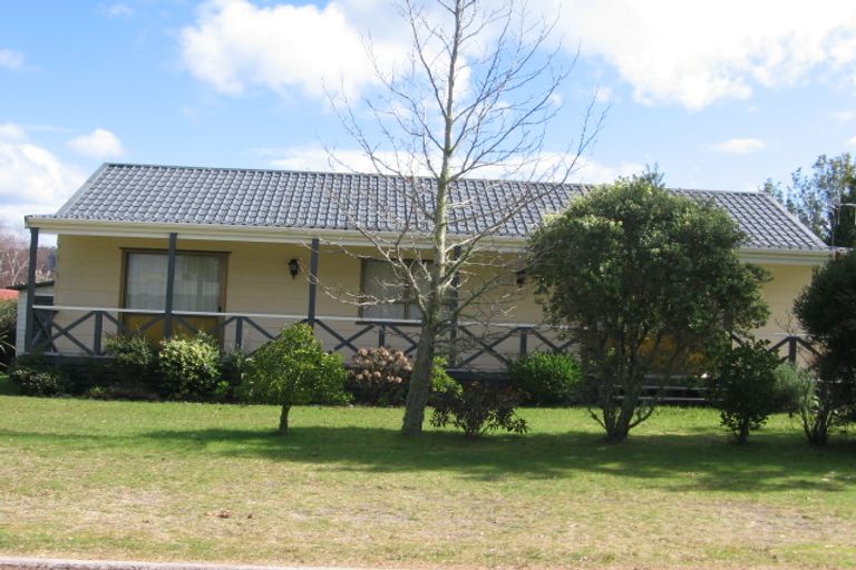 Photo of property in 90 Vista Paku, Pauanui, Hikuai, 3579