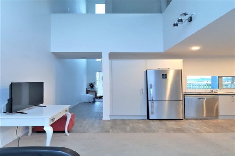 Photo of property in 31 Reynolds Place, Papamoa Beach, Papamoa, 3118