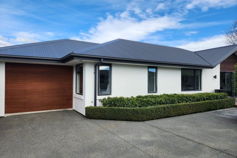 Photo of property in 2/161 Petrie Street, Richmond, Christchurch, 8013