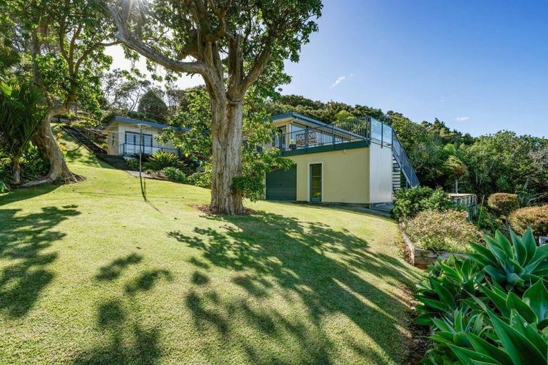 Photo of property in 64 Manganese Point Road, Tamaterau, Whangarei, 0174