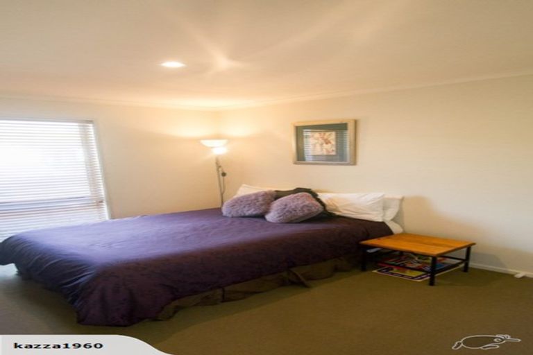 Photo of property in 5 Hamon Place, Pukehangi, Rotorua, 3015