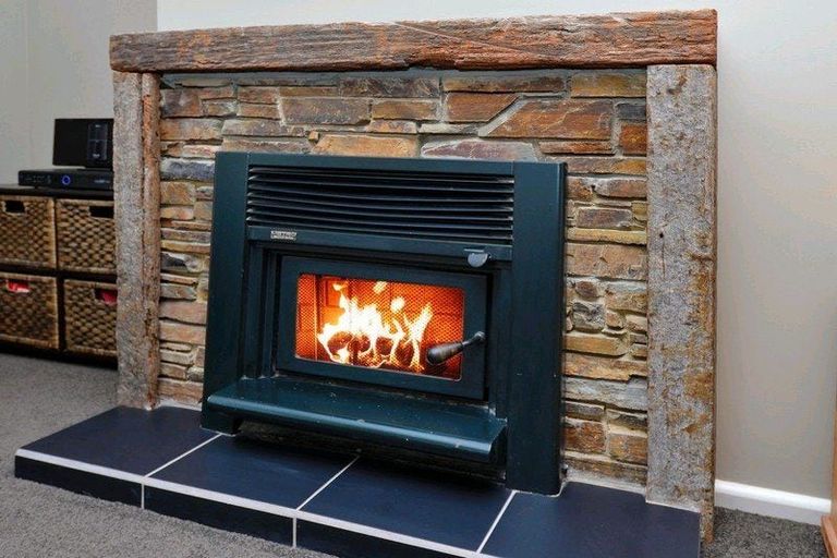 Photo of property in 1 Royal Terrace, Rangiora, 7400