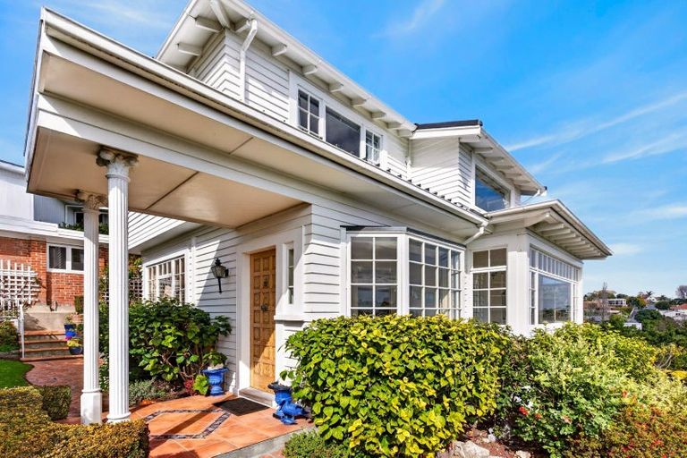 Photo of property in 22a Coleman Terrace, Hospital Hill, Napier, 4110