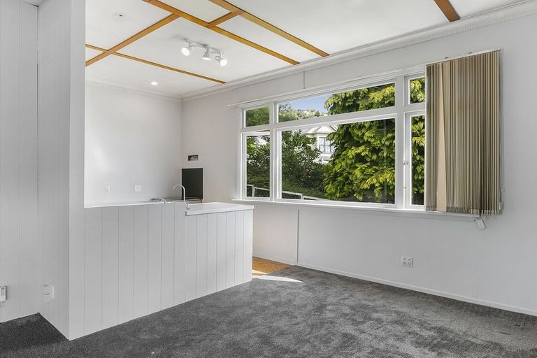Photo of property in 1 Greenock Street, Kaikorai, Dunedin, 9010