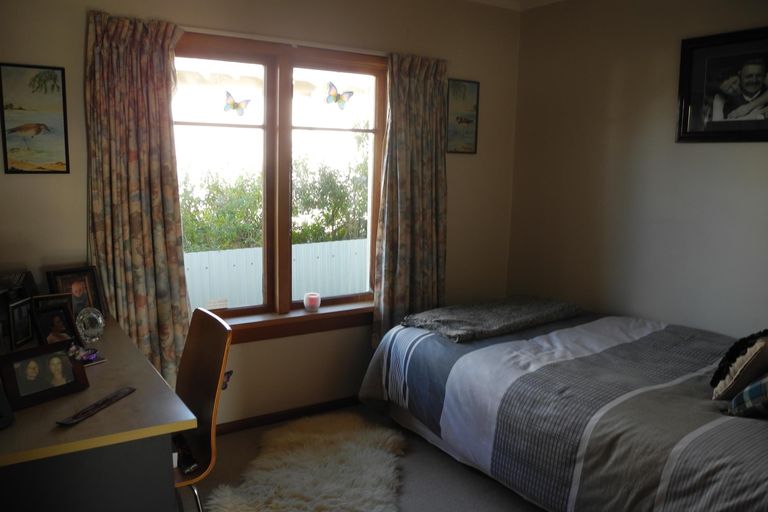 Photo of property in 21 Harris Street, Waimate, 7924