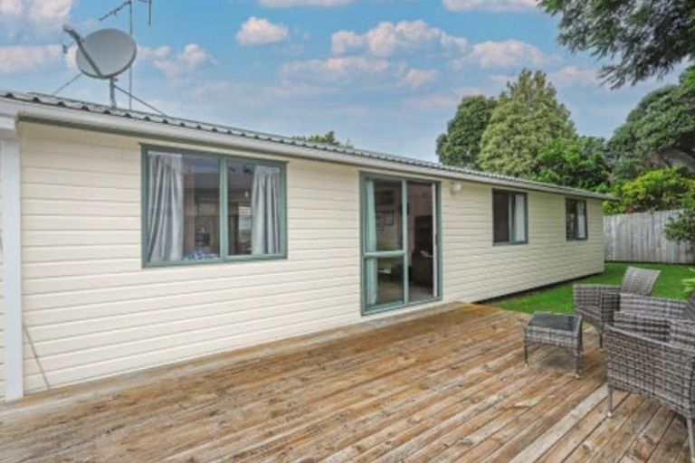 Photo of property in 28 Welcome Bay Lane, Hairini, Tauranga, 3112