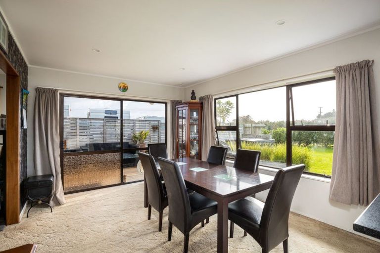 Photo of property in 32 Airport Drive, Bell Block, New Plymouth, 4373