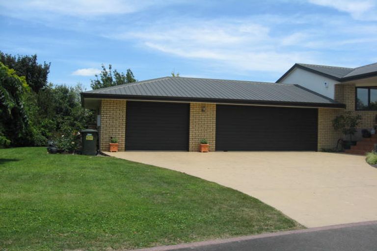 Photo of property in 2 Blue Park Lane, Feilding, 4702
