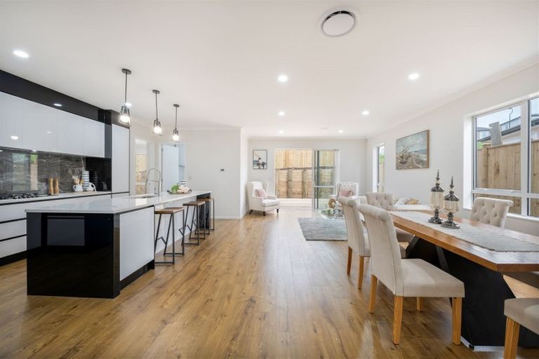 Photo of property in 91 Tir Conaill Avenue, Flat Bush, Auckland, 2019