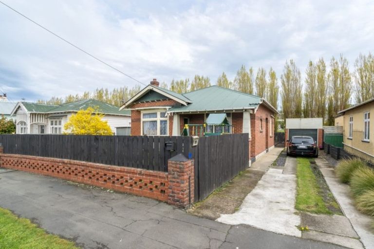 Photo of property in 19 Kirkcaldy Street, South Dunedin, Dunedin, 9012