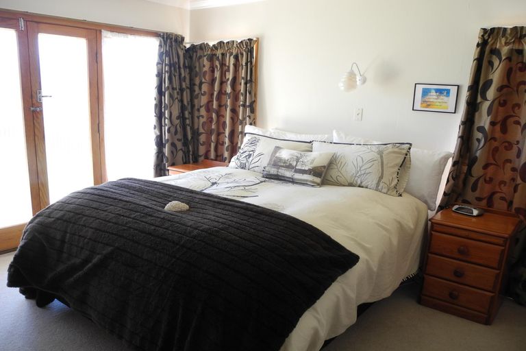 Photo of property in 21 Harris Street, Waimate, 7924