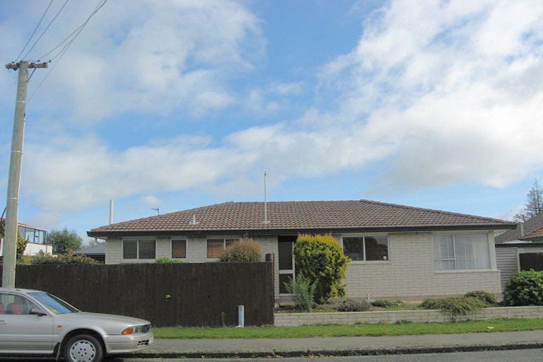 Photo of property in 3a Corfe Street, Ilam, Christchurch, 8041