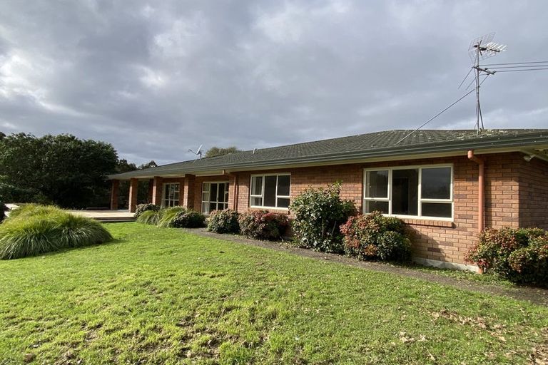 Photo of property in 67 Riverhead Road, Kumeu, 0810