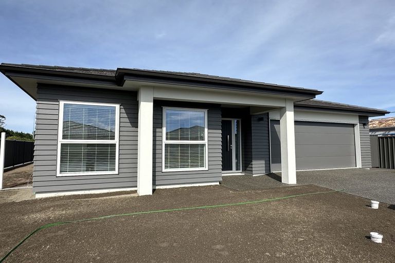 Photo of property in 11 Cassin Place, Taradale, Napier, 4112