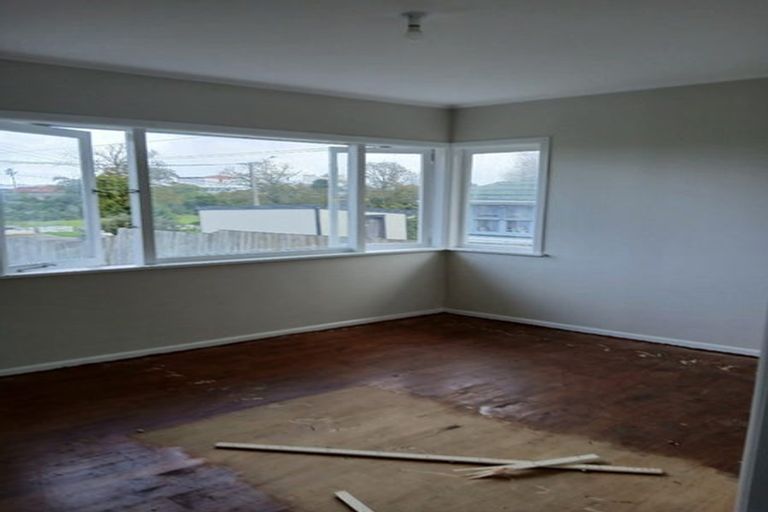 Photo of property in 25 Laxon Avenue, Otara, Auckland, 2025