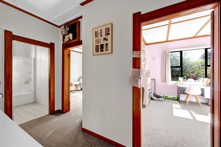 Photo of property in 293 Glover Road, Hawera, 4610