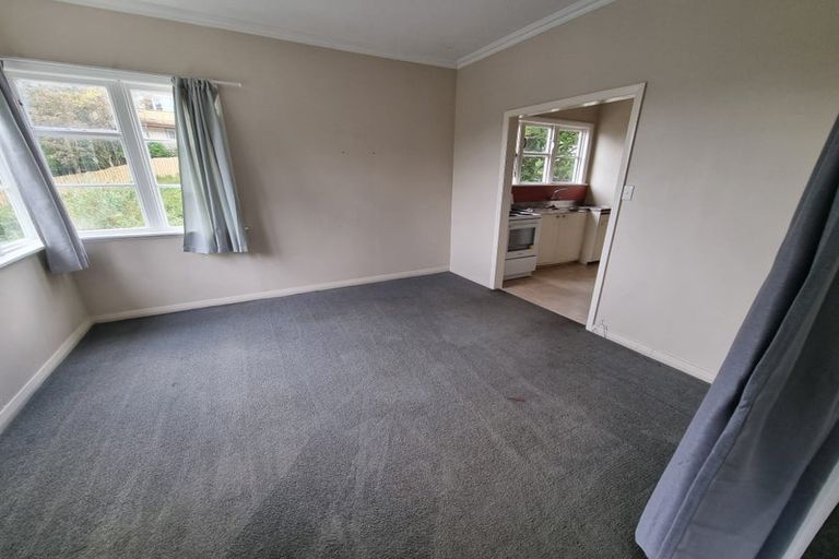 Photo of property in 93 Monorgan Road, Strathmore Park, Wellington, 6022