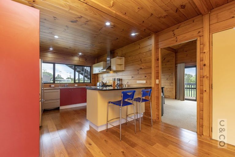 Photo of property in 522 State Highway 16, Kumeu, 0892