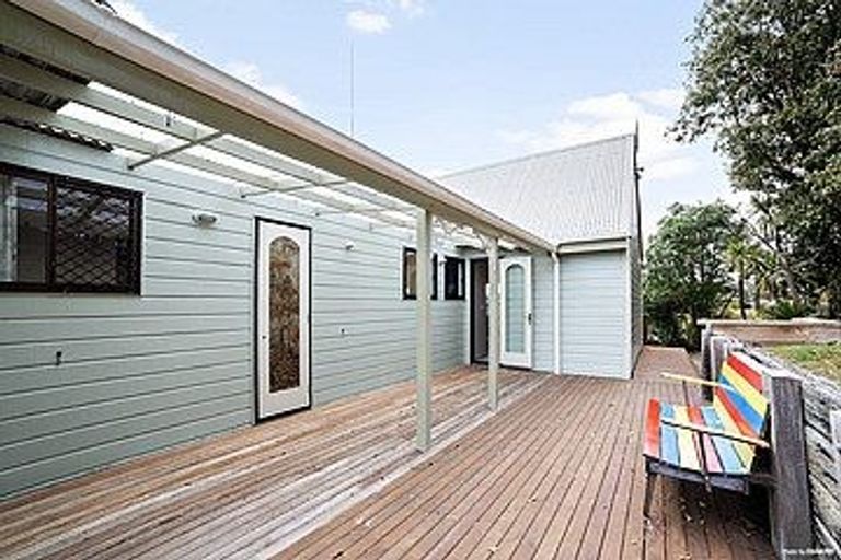 Photo of property in 68 Redwing Street, Browns Bay, Auckland, 0630