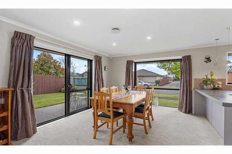 Photo of property in 15 Globe Bay Drive, Templeton, Christchurch, 8042