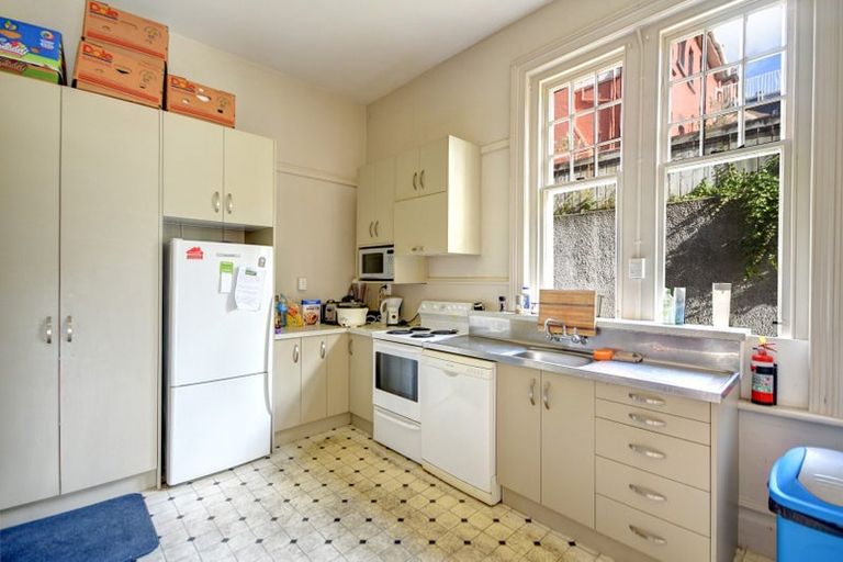 Photo of property in 4 View Street, Dunedin Central, Dunedin, 9016