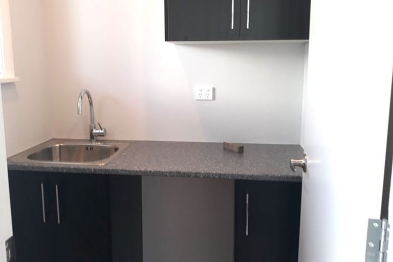 Photo of property in 21 Liverpool Crescent, Tamatea, Napier, 4112