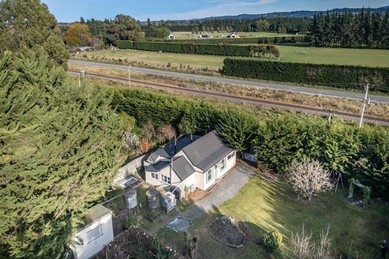 Photo of property in 36 Cornwall Terrace, Balcairn, Rangiora, 7477