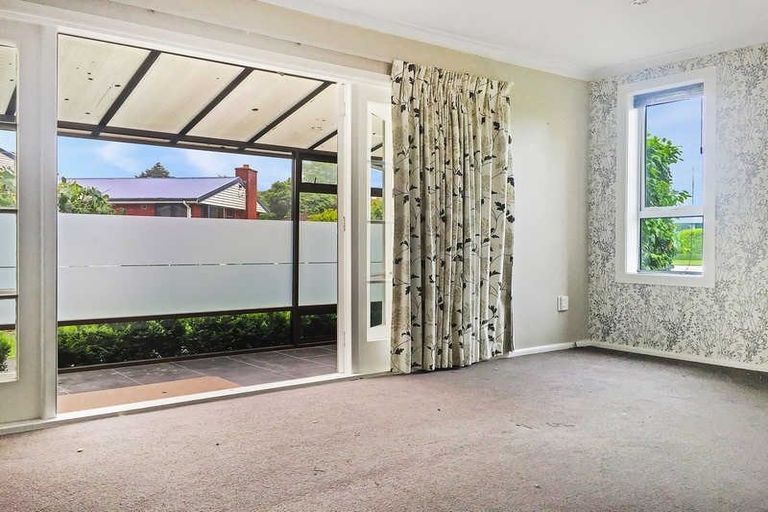 Photo of property in 5 Skye Place, Burnside, Christchurch, 8053