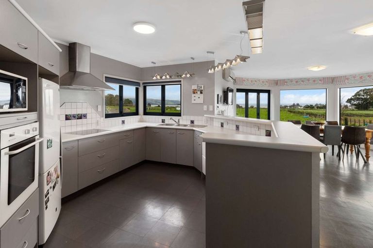 Photo of property in 12 Hulme Place, Owhata, Rotorua, 3010