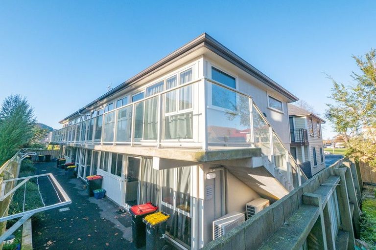 Photo of property in 44 Dundas Street, North Dunedin, Dunedin, 9016