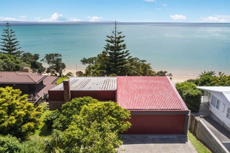 Photo of property in 216 Vipond Road, Stanmore Bay, Whangaparaoa, 0932