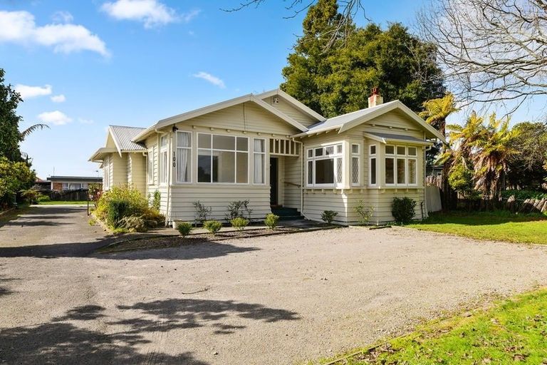 Photo of property in 100 Ranolf Street, Glenholme, Rotorua, 3010