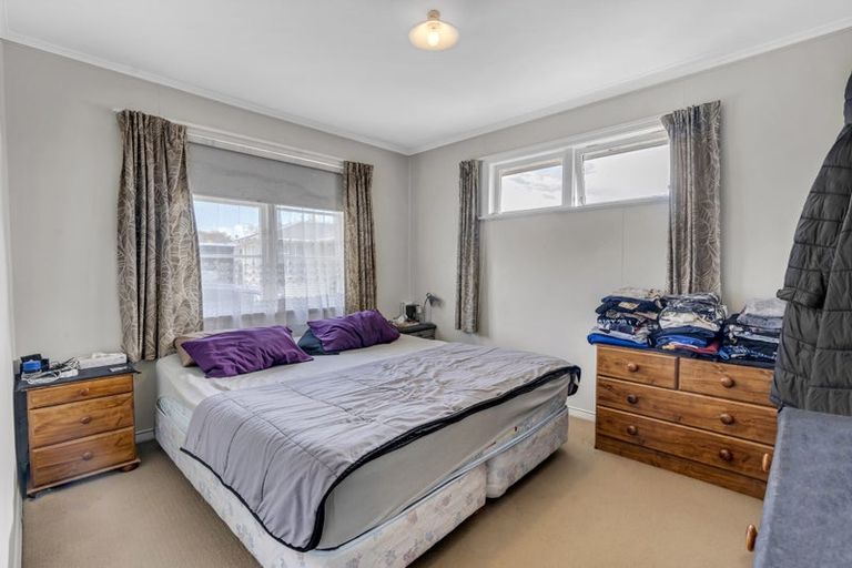 Photo of property in 64 Tawa Crescent, Manurewa, Auckland, 2102