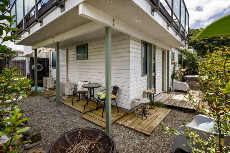 Photo of property in 2 Marina Drive, Waikawa, Picton, 7220