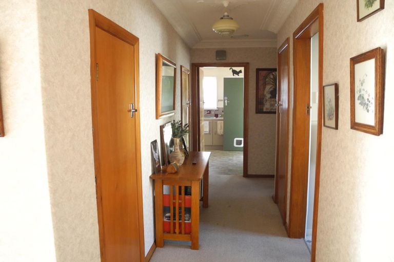 Photo of property in 21 Harris Street, Waimate, 7924