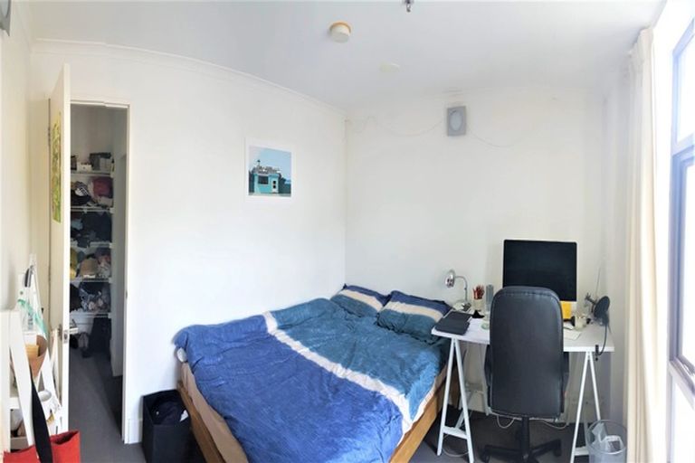 Photo of property in Augusta Apartments, 11/254 Willis Street, Te Aro, Wellington, 6011