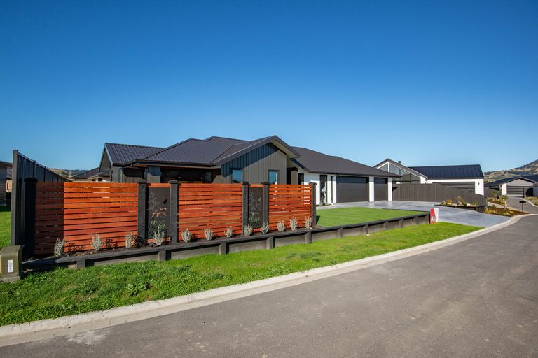 Photo of property in 3 Aviation Lane, Mosgiel, 9024