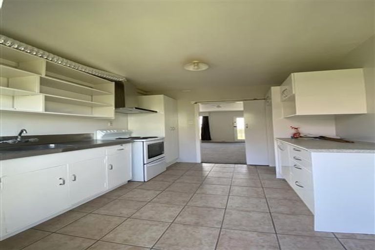 Photo of property in 4/63e Owairaka Avenue, Mount Albert, Auckland, 1025