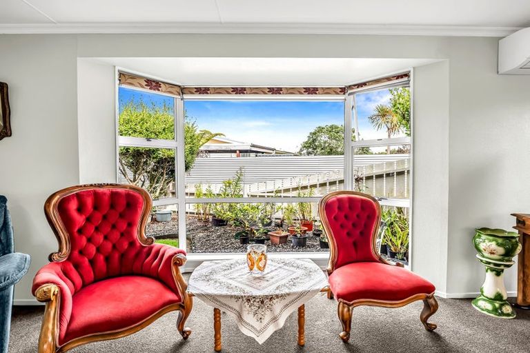Photo of property in 14 Ferndale Place, Feilding, 4702