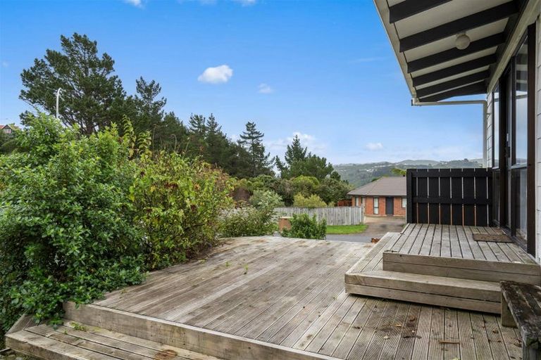 Photo of property in 183 Holborn Drive, Stokes Valley, Lower Hutt, 5019